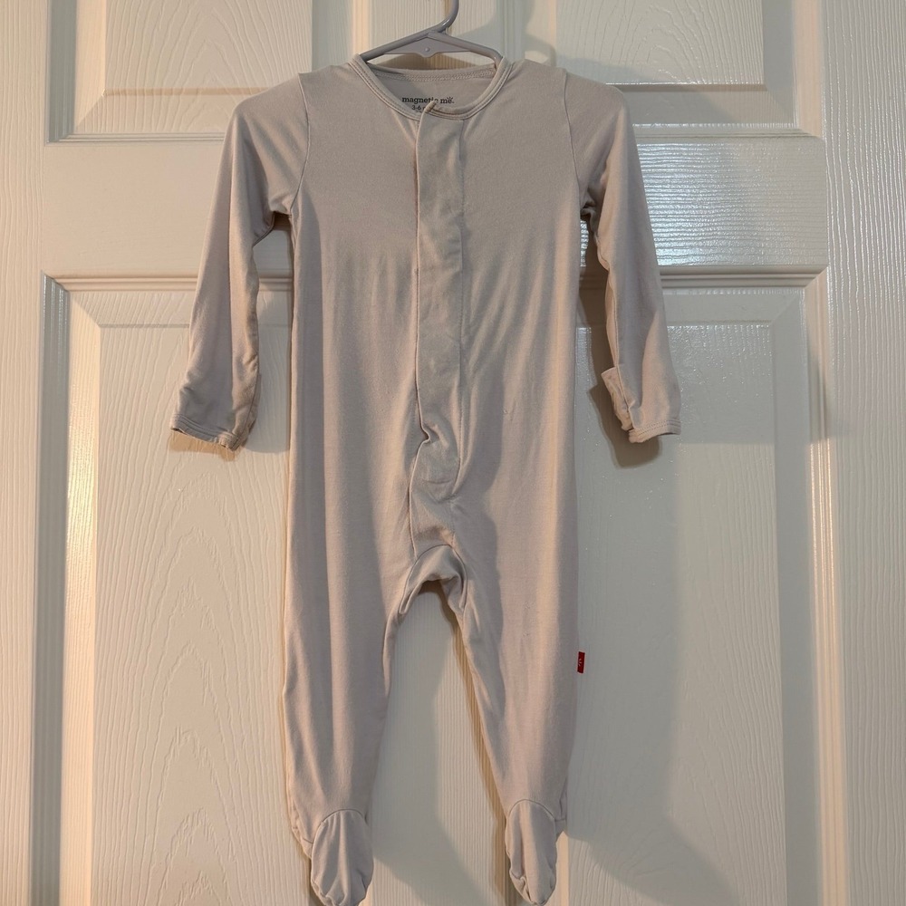 Magnetic Me- Footie Romper 3-6M